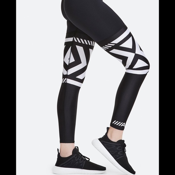 NWT Alala moto leggings small - Picture 3 of 4